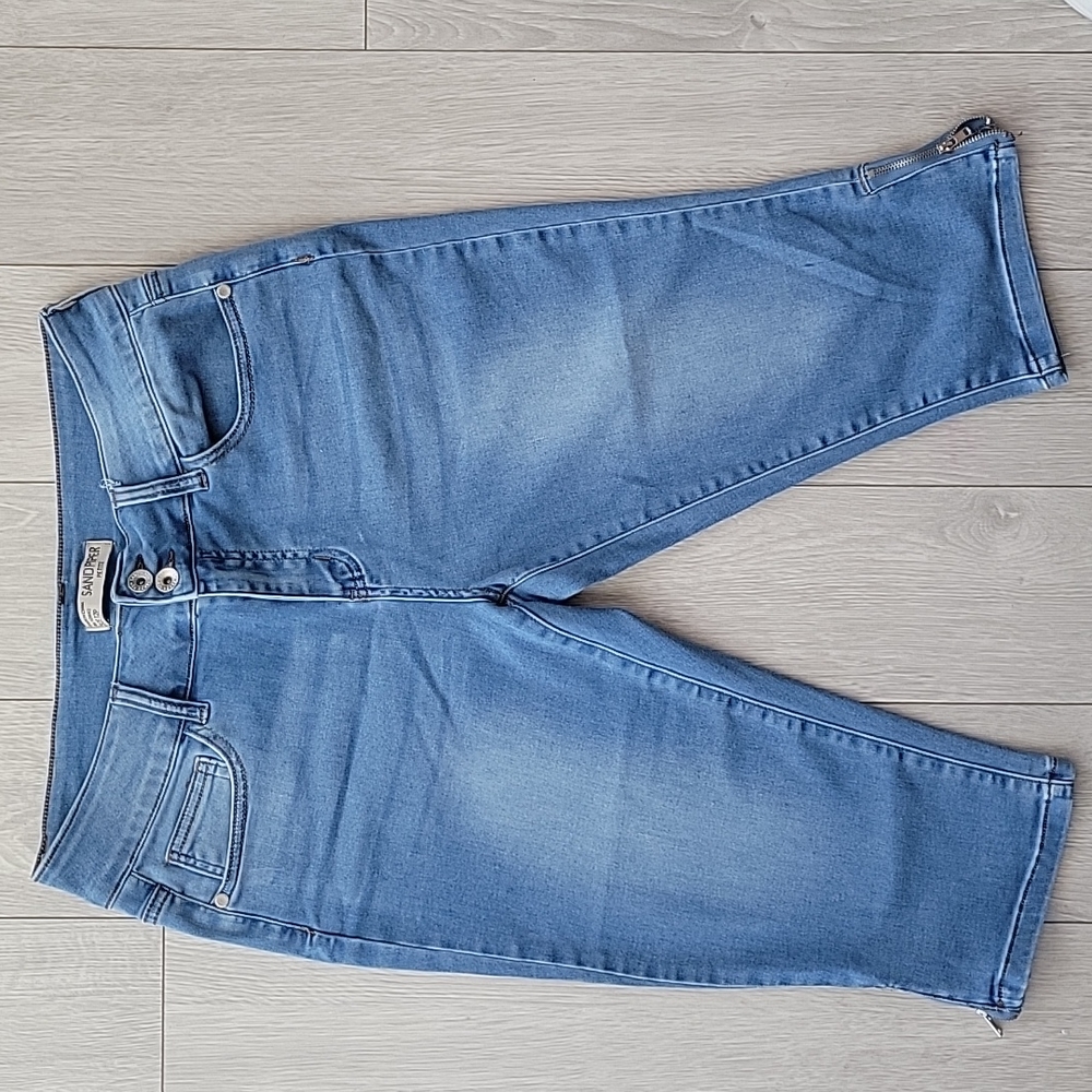 Capris 12P